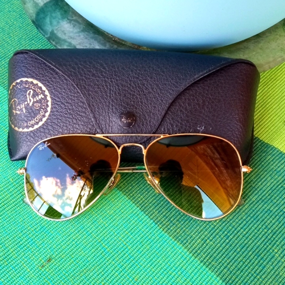 Vintage Ray-Bans aviators